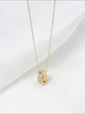 14K Yellow Gold Minimalist Dainty Pendant Necklace Luxury Modern
